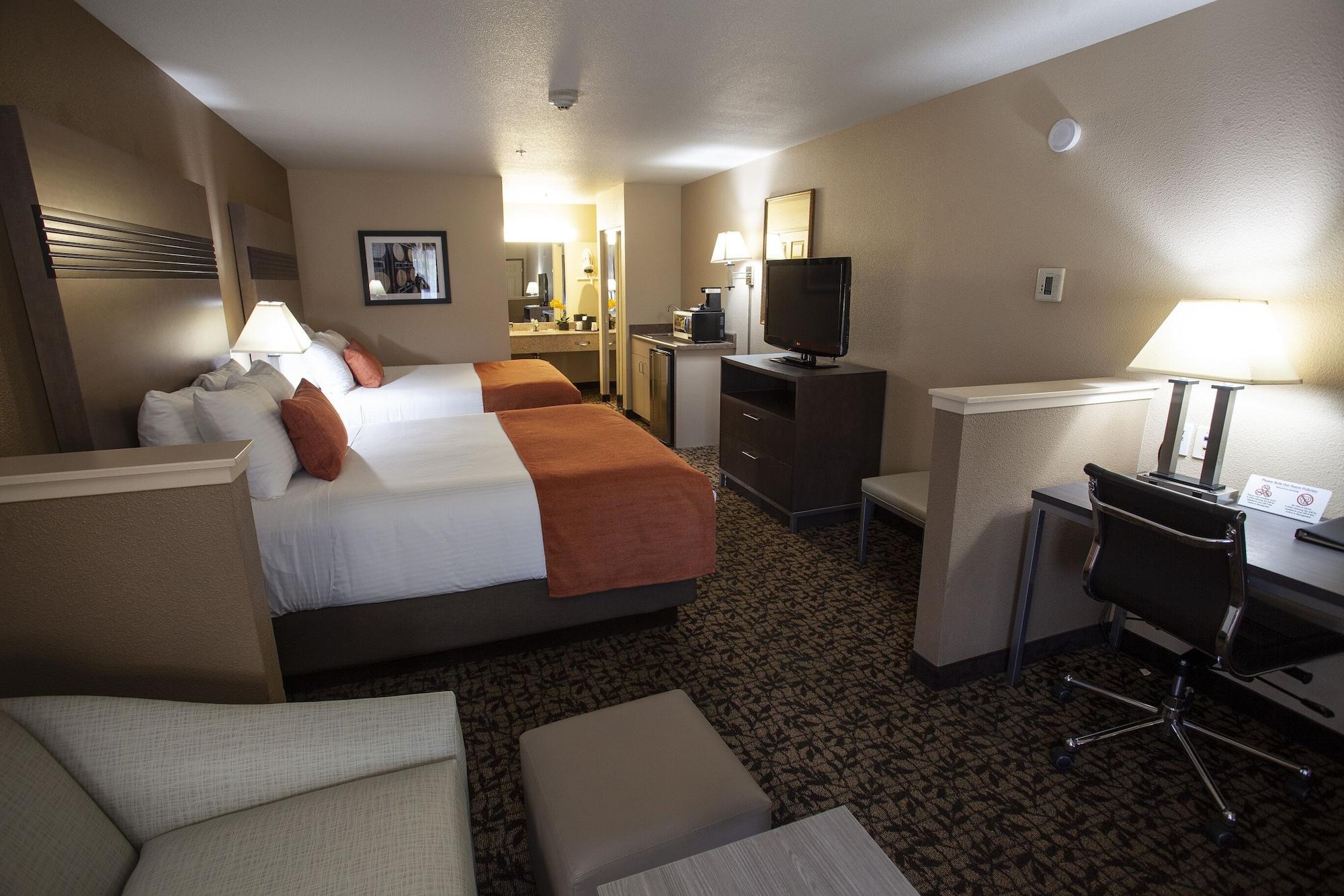 Hawthorn Suites By Wyndham Napa Valley Exterior photo