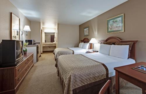 Hawthorn Suites By Wyndham Napa Valley Room photo